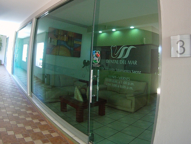 Dental del Mar Dr Saenz Corner of Reforma & Ramirez, Suite 3, La Paz, BCS
